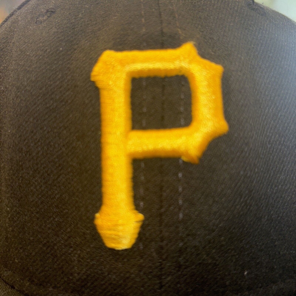 Vintage Pittsburgh Pirates New Era Embroidered Baseball MLB Players Cap 7 1/4
